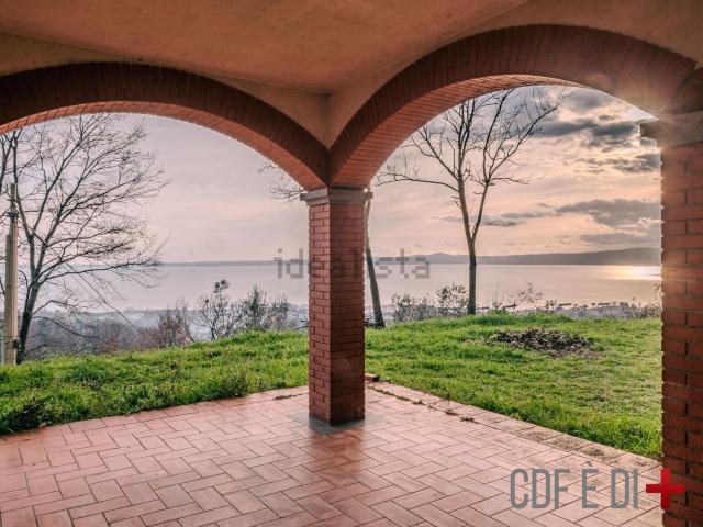 Casa in vendita a Bolsena, Viterbo