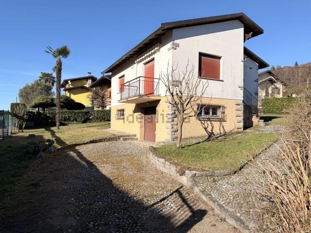 Casa in vendita a Comunità Montana del Piambello, Marchirolo