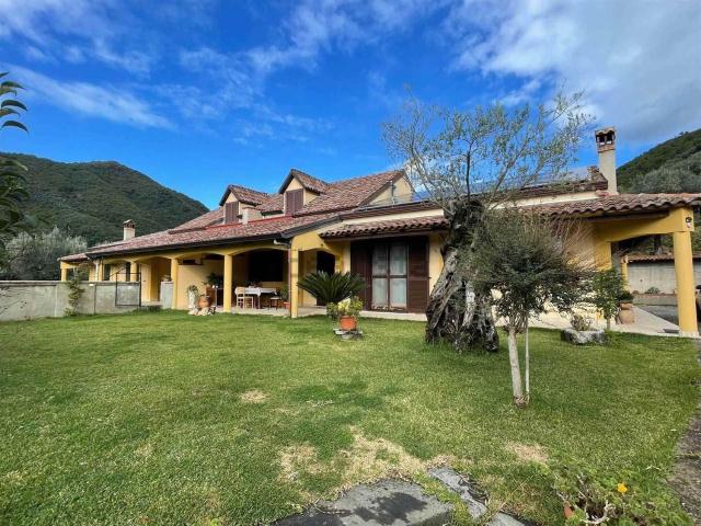 Casa in vendita a Vassi di Giffoni, Giffoni Valle Piana