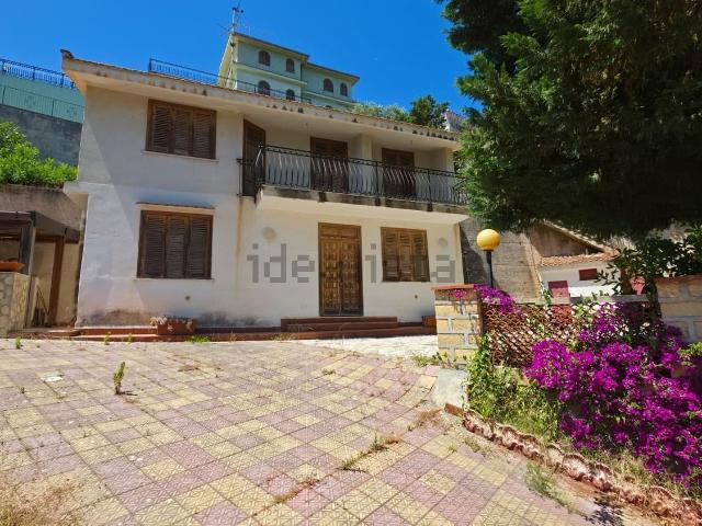 Casa in vendita a Altavilla Milicia, Sicilia