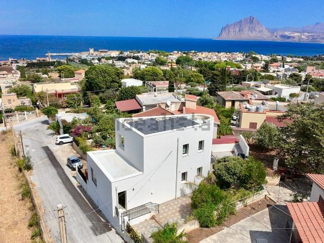Casa in vendita a Valderice, Sicilia