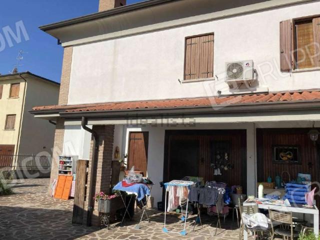 Casa in vendita a Unione Alto Ferrarese, Cento