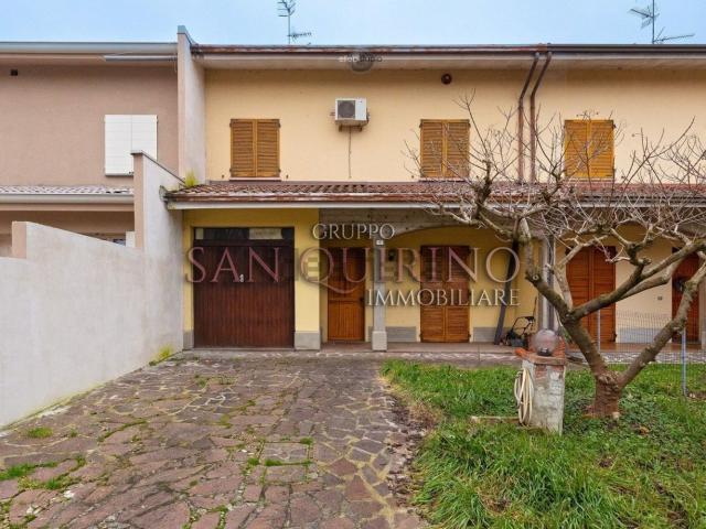 Casa in vendita a Bassa Reggiana, Re