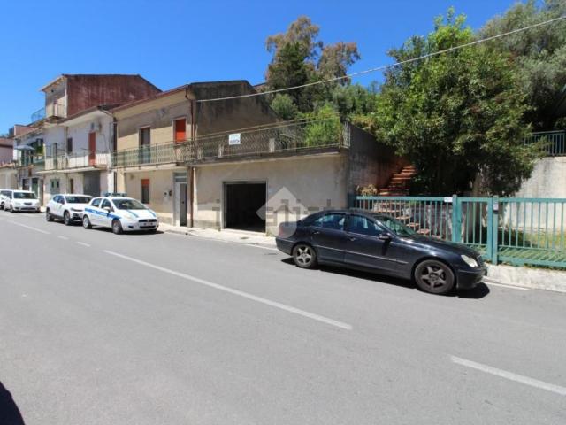 Casa in vendita a Ogliastro Cilento, Campania
