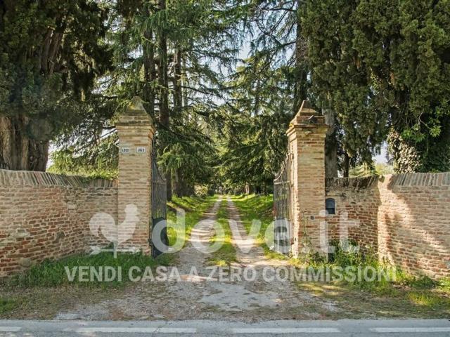 Casa in vendita a Unione dei comuni Valle del Savio, Cesenà