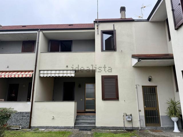Casa in vendita a Gravellona Lomellina, Pavia