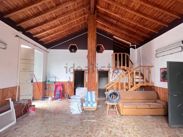 Casa in vendita a Ragalna, Catania
