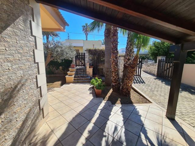 Casa in vendita a Punta Braccetto, Santa Croce Camerina