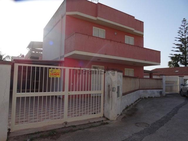 Casa in vendita a Ispica, Ragusa