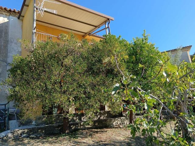 Casa in vendita a Calabria, Cosenza