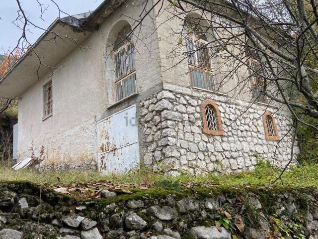 Casa in vendita a Alvito, Lazio