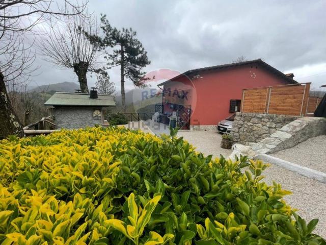 Casa in vendita a Unione dei comuni Media Valle del Serchio, Ponte A Serraglio