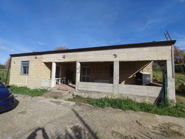 Casa in vendita a Piazza, Sicilia