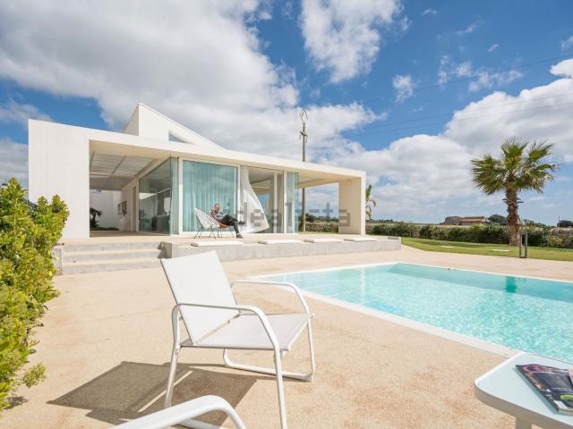 Casa in vendita a Villaggio Orchidea, Ragusa