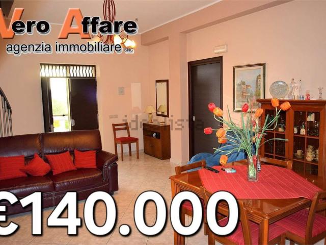 Casa in vendita a Favara, Sicilia
