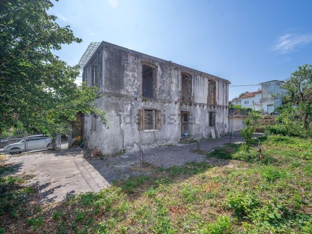 Casa in vendita a Chiampore / Čampore, Muggiò