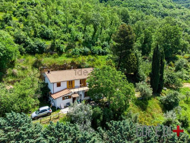 Casa in vendita a Borgo San Pietro, Poggio Bustone