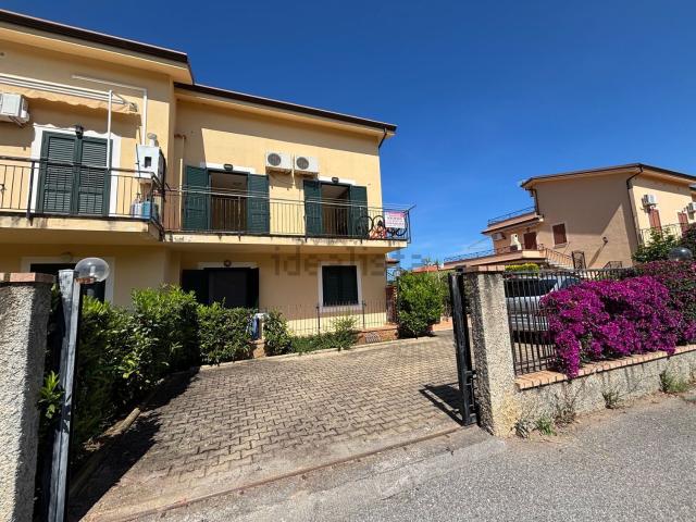 Casa in vendita a Calabria, Cosenza