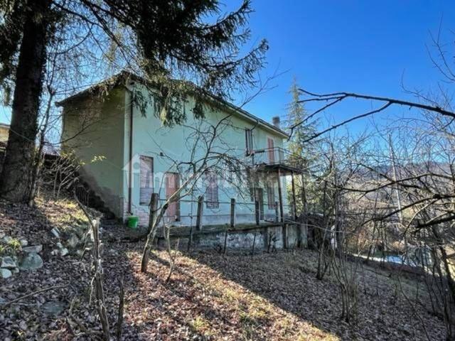 Casa in vendita a Neviano Degli Arduini, Reggio Emilia