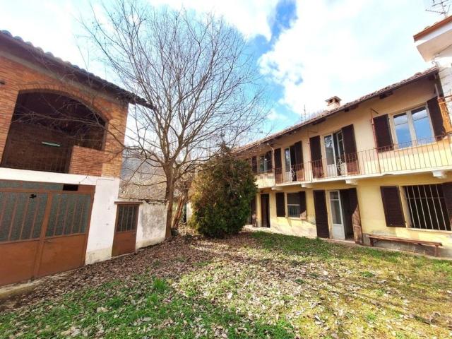 Casa in vendita a Villa, Monticello d'Alba