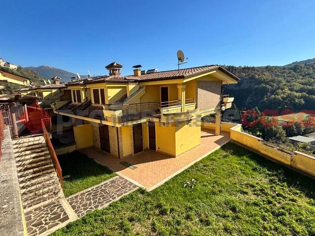 Casa in vendita a Maddalena, Alatri