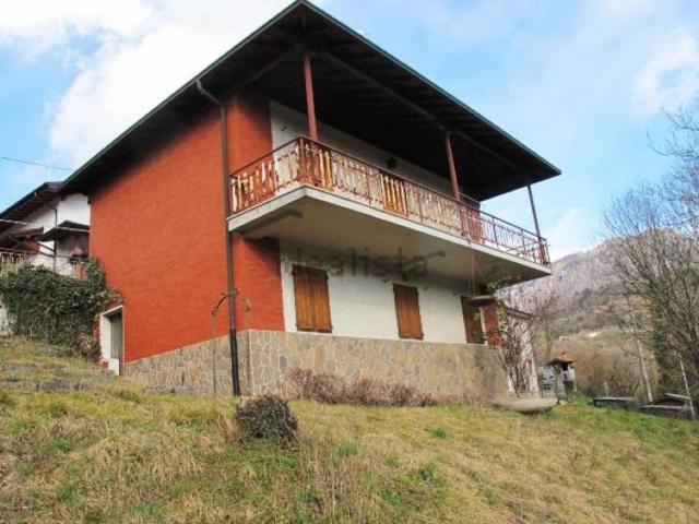 Casa in vendita a Comunità Montana della Valle Brembana, Algua