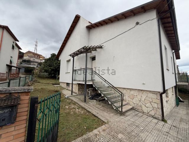 Casa in vendita a Terni, Umbria
