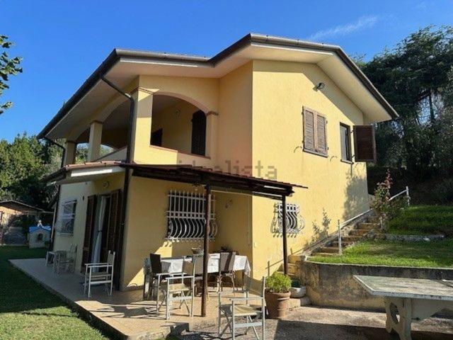 Casa in vendita a Tonfano, Toscana