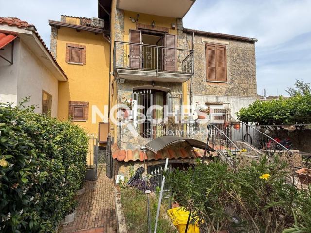 Casa in vendita a Castel San Giorgio, Campania