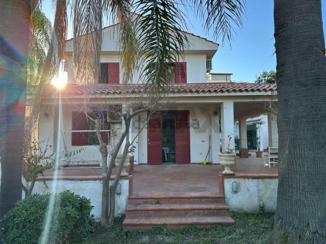 Casa in vendita a Augusta, Sicilia