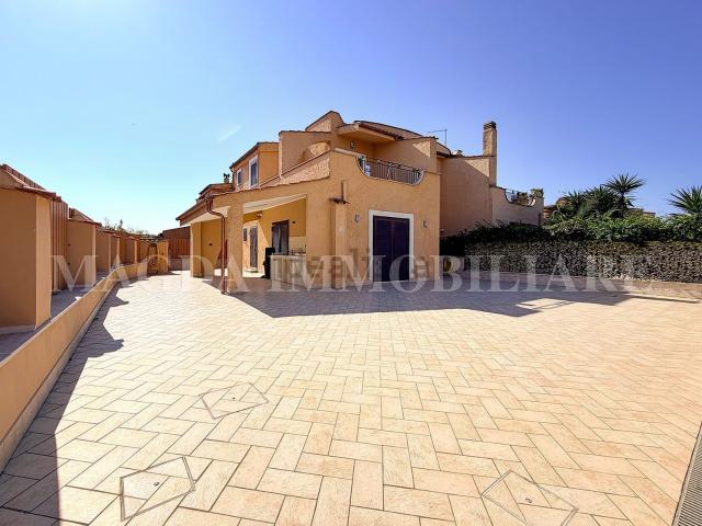 Casa in vendita a Roma Capitale, Lazio