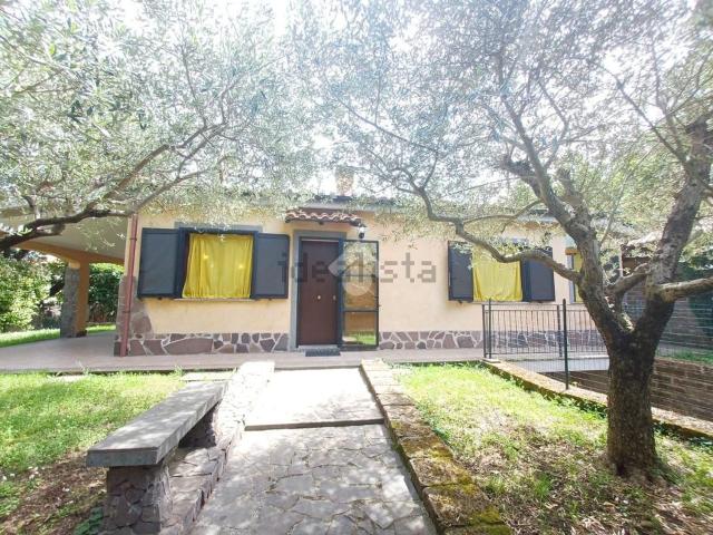 Casa in vendita a Nepi, Lazio