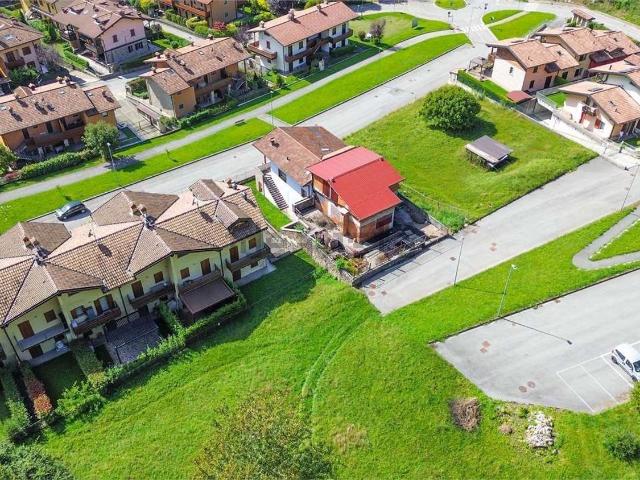 Casa in vendita a Onore, Lombardia