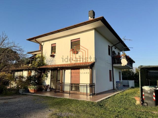 Casa in vendita a Latina, Lazio