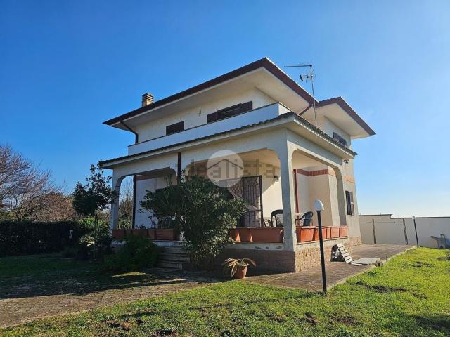 Casa in vendita a Roma Capitale, Lazio