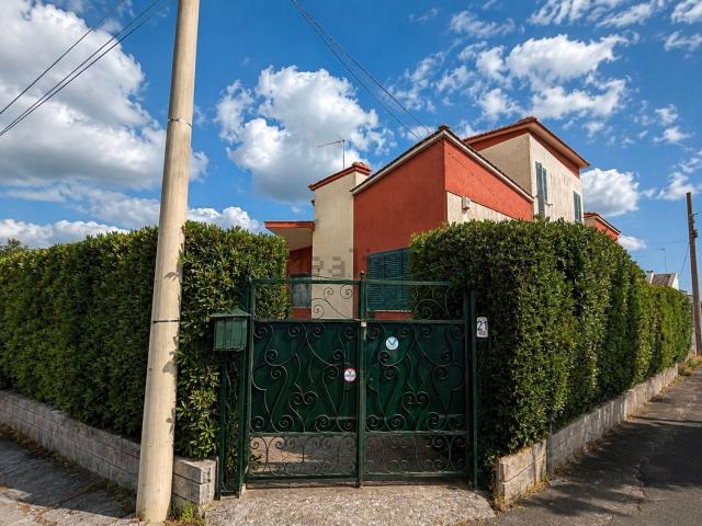 Casa in vendita a Montegrappa, Puglia