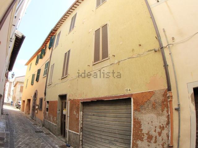 Casa in vendita a Borgo, Marche