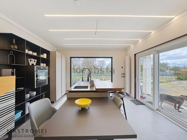 Casa in vendita a Altopascio, Toscana