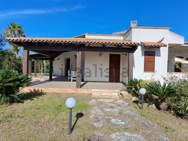 Casa in vendita a Savalla, Petrosino