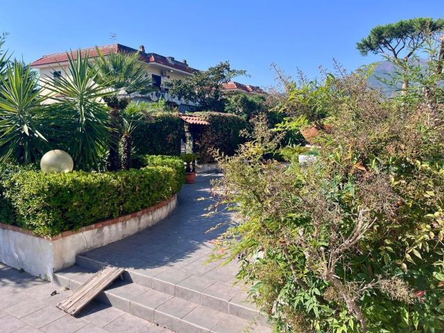 Casa in vendita a Sant'Antonio, Torre Del Greco