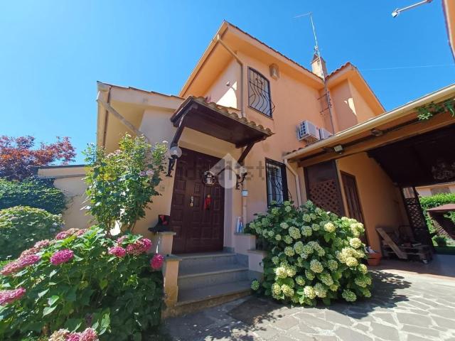 Casa in vendita a Nepi, Lazio