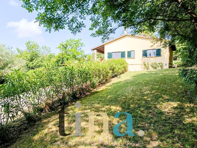 Casa in vendita a Castellina Marittima, Toscana