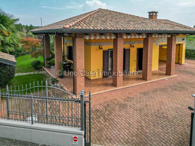 Casa in vendita a Cascine Cuffia, Cuceglio