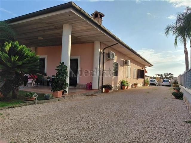 Casa in vendita a Cisterna Di Latina, Lazio