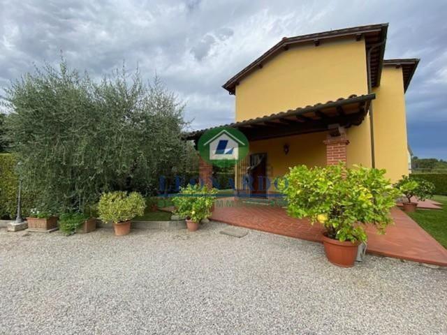 Casa in vendita a San Salvatore, Montecarlo