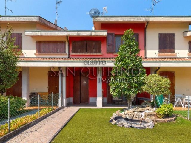 Casa in vendita a Viadana, Mantova