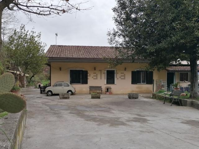 Casa in vendita a Ceccano, Lazio