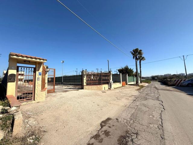 Casa in vendita a Zona 167, Puglia