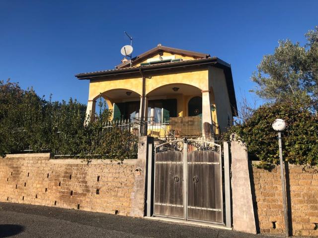 Casa in vendita a Roma Capitale, Lazio