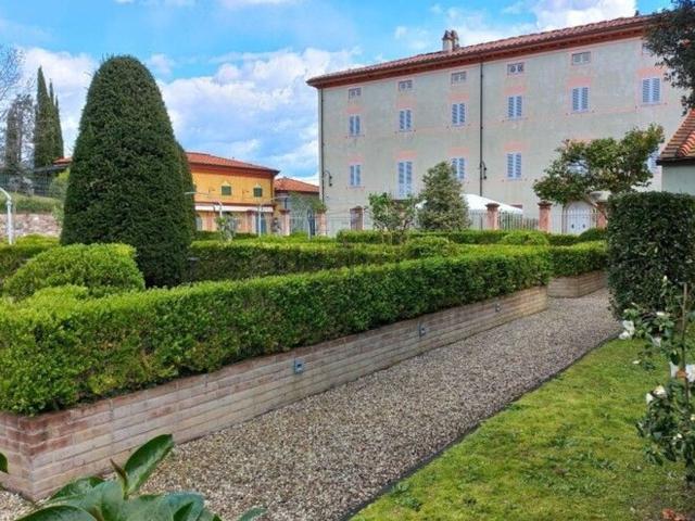 Casa in vendita a Tempagnano di Lunata, Bagni Di Lucca Ponte